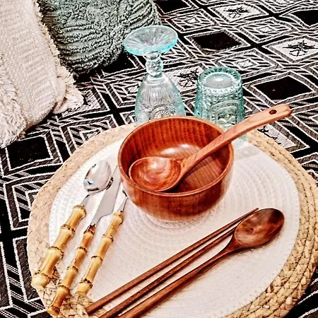 Backpackers Luxury 5* In *