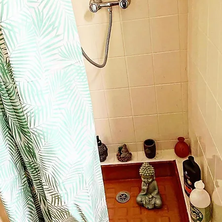 Habitación en casa particular Backpackers Luxury 5* In *